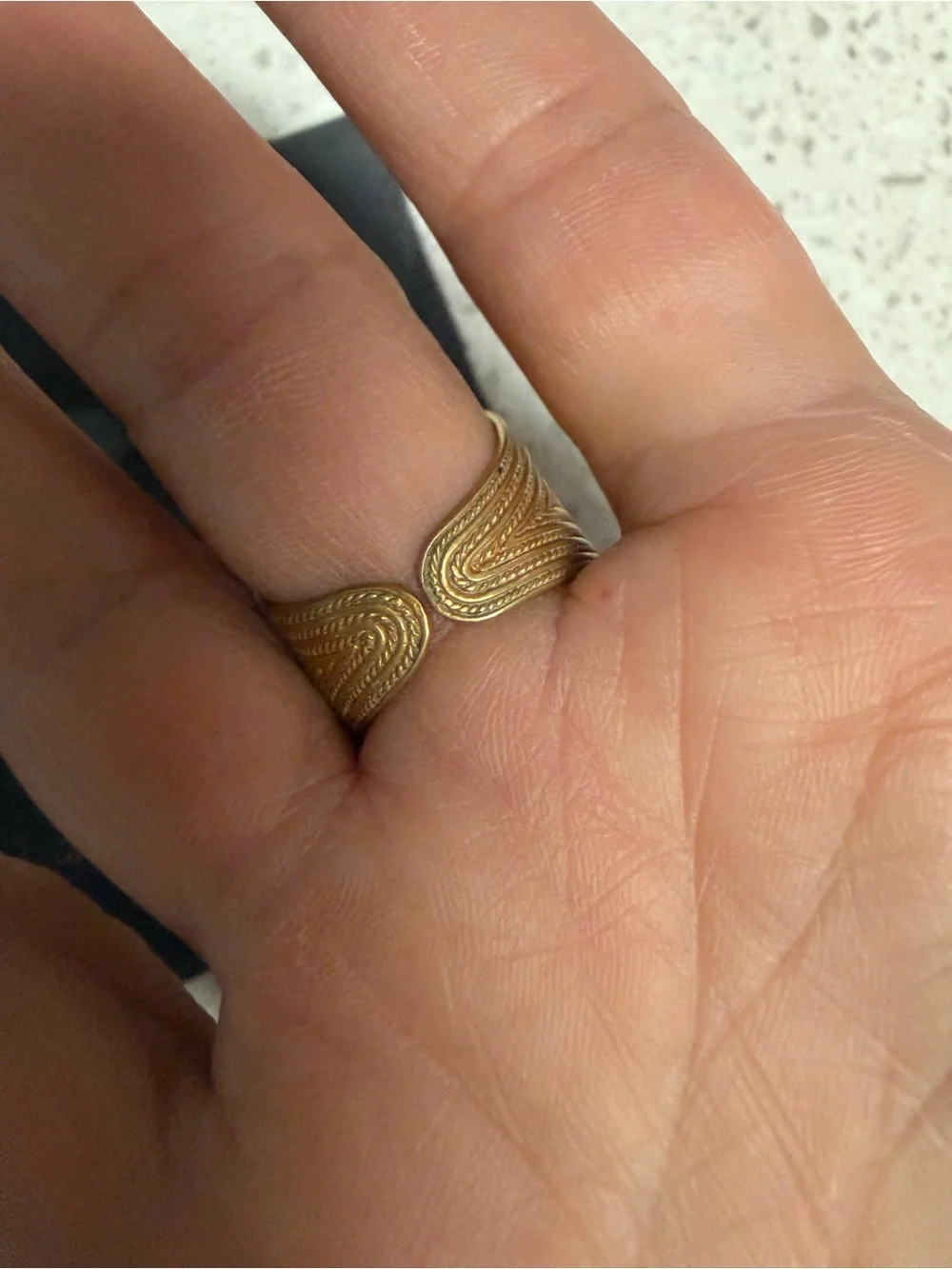 Julie Vos Gold Ring with Deep Purple Faceted Stone